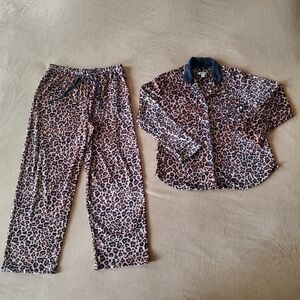 DKNY Animal Print Women's Leopard Pajama Set Medium